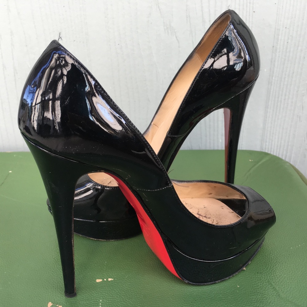 Used Authentic Christian Louboutin Very Prive Heel